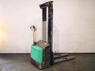 Hochhubwagen mit Deichsel Mitsubishi SBP12N