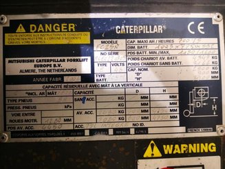 4-Rad Gabelstapler Caterpillar EC25N - 8