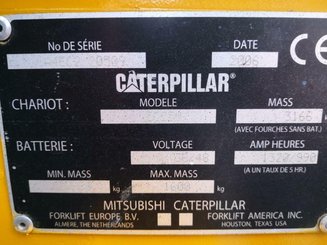 4-Rad Gabelstapler Caterpillar EC25N