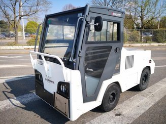 Schlepper Charlatte TD225