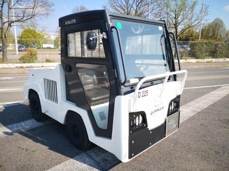 Schlepper Charlatte TD225