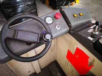 Niederhub-Kommissionierer Crown RT3020 - 3