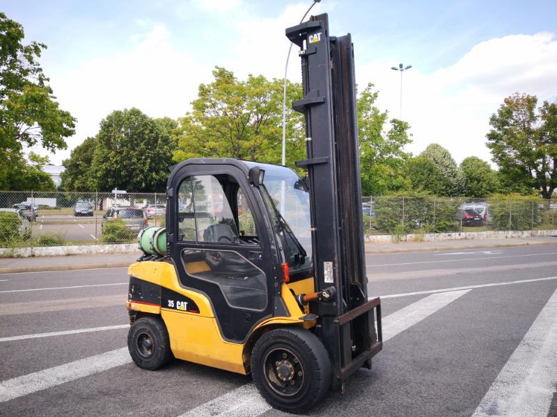 4-Rad Gabelstapler Caterpillar GP35N - 1