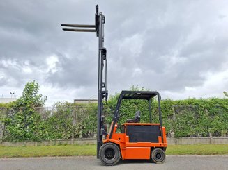 4-Rad Gabelstapler Carer R45N5