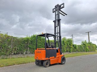 4-Rad Gabelstapler Carer R45N5