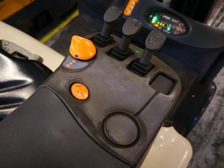 3-Rad Gabelstapler Crown SC5340-1.6 - 2