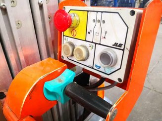 Senkrechtlift JLG TOUCAN DUO