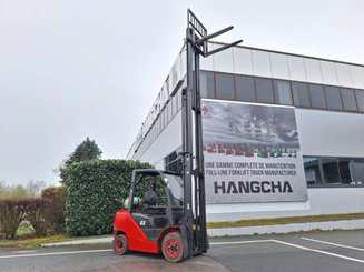 4-Rad Gabelstapler Hangcha XF25G