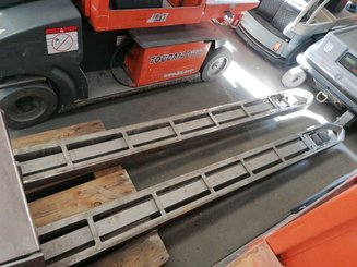 Niederhubwagen mit Deichsel Ulma EPT20