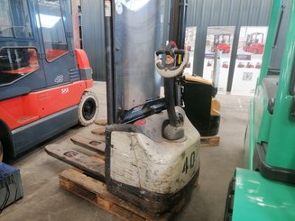 Hochhubwagen mit Deichsel Crown WF3000-1.0FT - 1