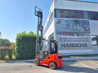 4-Rad Gabelstapler Hangcha XF25D