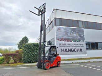 4-Rad Gabelstapler Hangcha XF35G
