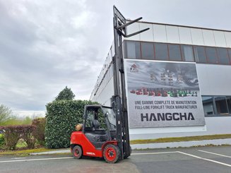 4-Rad Gabelstapler Hangcha XF35G