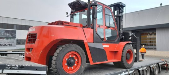 4-Rad Gabelstapler Hangcha XF120D