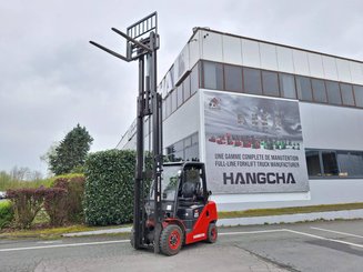 4-Rad Gabelstapler Hangcha XF25G