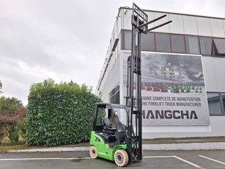 4-Rad Gabelstapler Hangcha XC18i