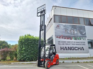 4-Rad Gabelstapler Hangcha XF35G