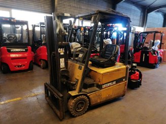 3-Rad Gabelstapler Caterpillar EP16KT MC - 1