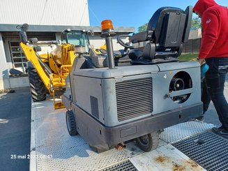 Industrie Kehrmaschine Kärcher KM130/300RLFG