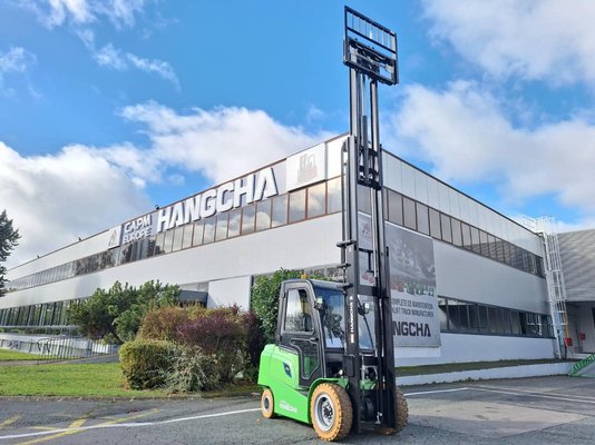 4-Rad Gabelstapler Hangcha AE30-I - 1