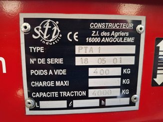 Schlepper STI PTA1