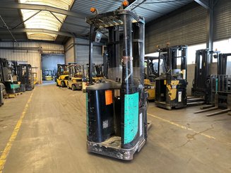 Hochhubwagen Fahrerstand Caterpillar NSR20N