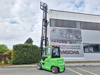 4-Rad Gabelstapler Hangcha XC50i-600
