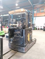 Schubmaststapler Caterpillar NR20N2H