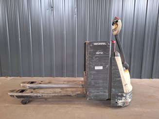 Niederhubwagen mit Deichsel Crown WP3080