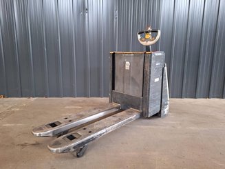 Niederhubwagen mit Deichsel Crown WP3080