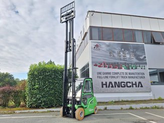 4-Rad Gabelstapler Hangcha XC30i