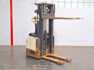 Hochhubwagen mit Deichsel Crown ES4000-1.2 - 8