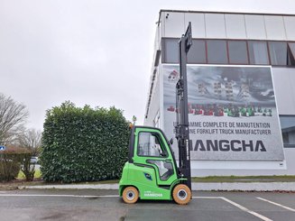 4-Rad Gabelstapler Hangcha AE20Ci