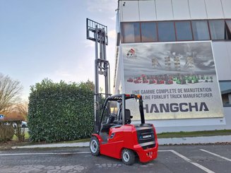 4-Rad Gabelstapler Hangcha AE30