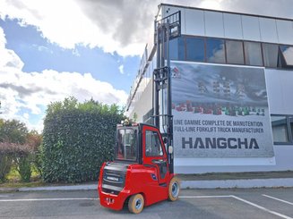 4-Rad Gabelstapler Hangcha AE30