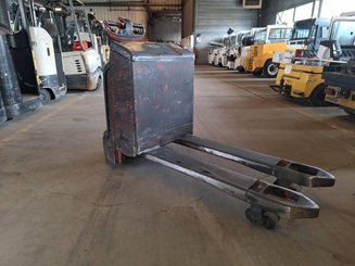 Niederhubwagen mit Deichsel Fenwick T18