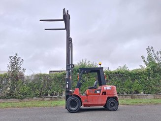 4-Rad Gabelstapler Nissan F04D40Q - 5