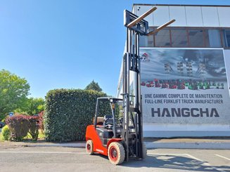 4-Rad Gabelstapler Hangcha XF35G