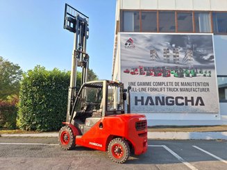 4-Rad Gabelstapler Hangcha XF50D