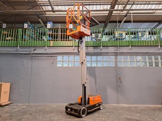 Senkrechtlift JLG 10MSP