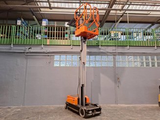 Senkrechtlift JLG 10MSP