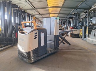 Niederhub-Kommissionierer Crown GPC3055-2.0