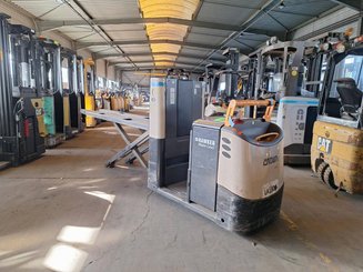 Niederhub-Kommissionierer Crown GPC3055-2.0