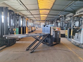 Niederhub-Kommissionierer Crown GPC3055-2.0