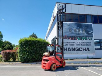 4-Rad Gabelstapler Hangcha XF35G-2