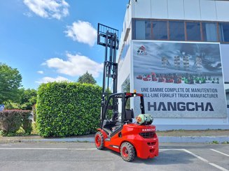 4-Rad Gabelstapler Hangcha XF35G-2