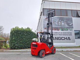 4-Rad Gabelstapler Hangcha XF45G
