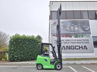 4-Rad Gabelstapler Hangcha AE20Ci