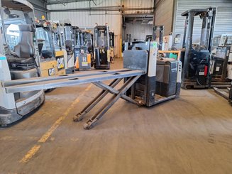 Niederhub-Kommissionierer Crown GPC3055-2.0