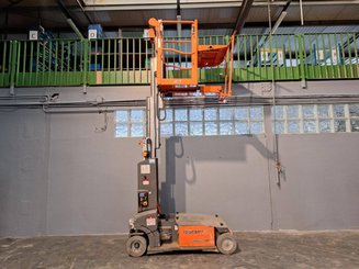 Senkrechtlift JLG TOUCAN DUO